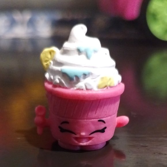 Ice Cream Shopkins set! - Picture 7 of 12